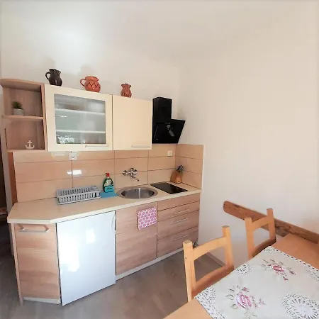 Apartmaji Pri Bosi Nogi