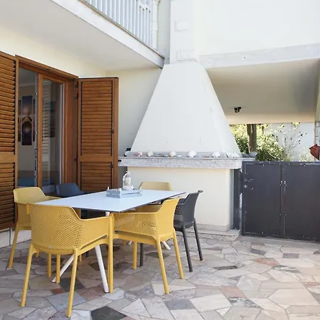 Apartmaji Pri Bosi Nogi *