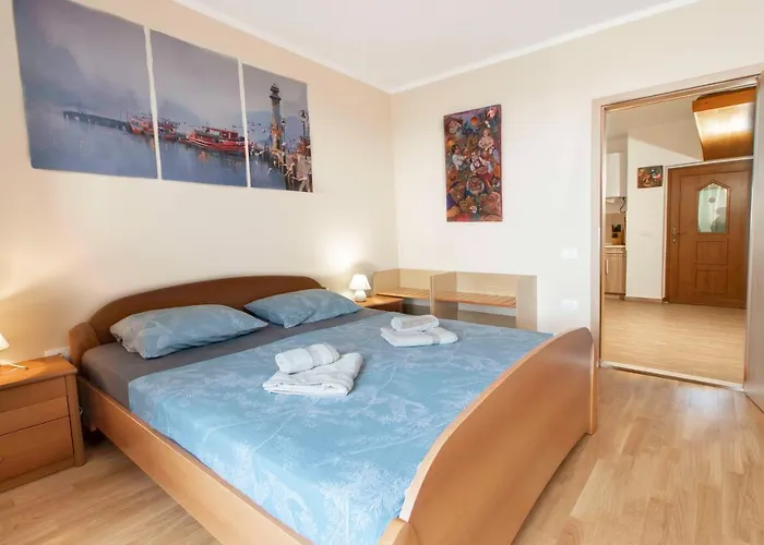 Apartmaji Pri Bosi Nogi איזולה