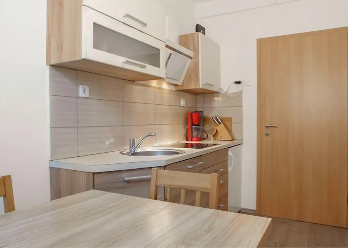 דירה Apartmaji Pri Bosi Nogi
