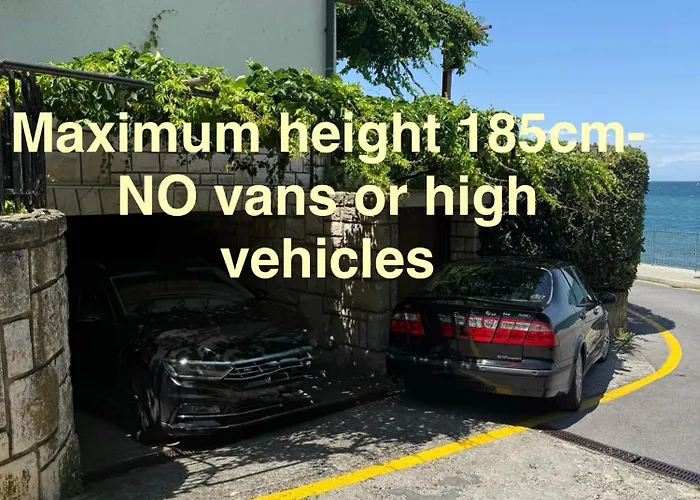 דירה Apartmaji Pri Bosi Nogi איזולה